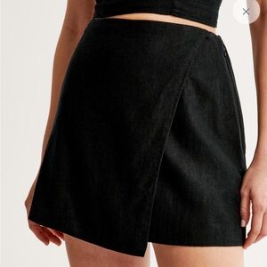 NWT The A&F Scarlett Linen-Blend Wrap Mini Skort